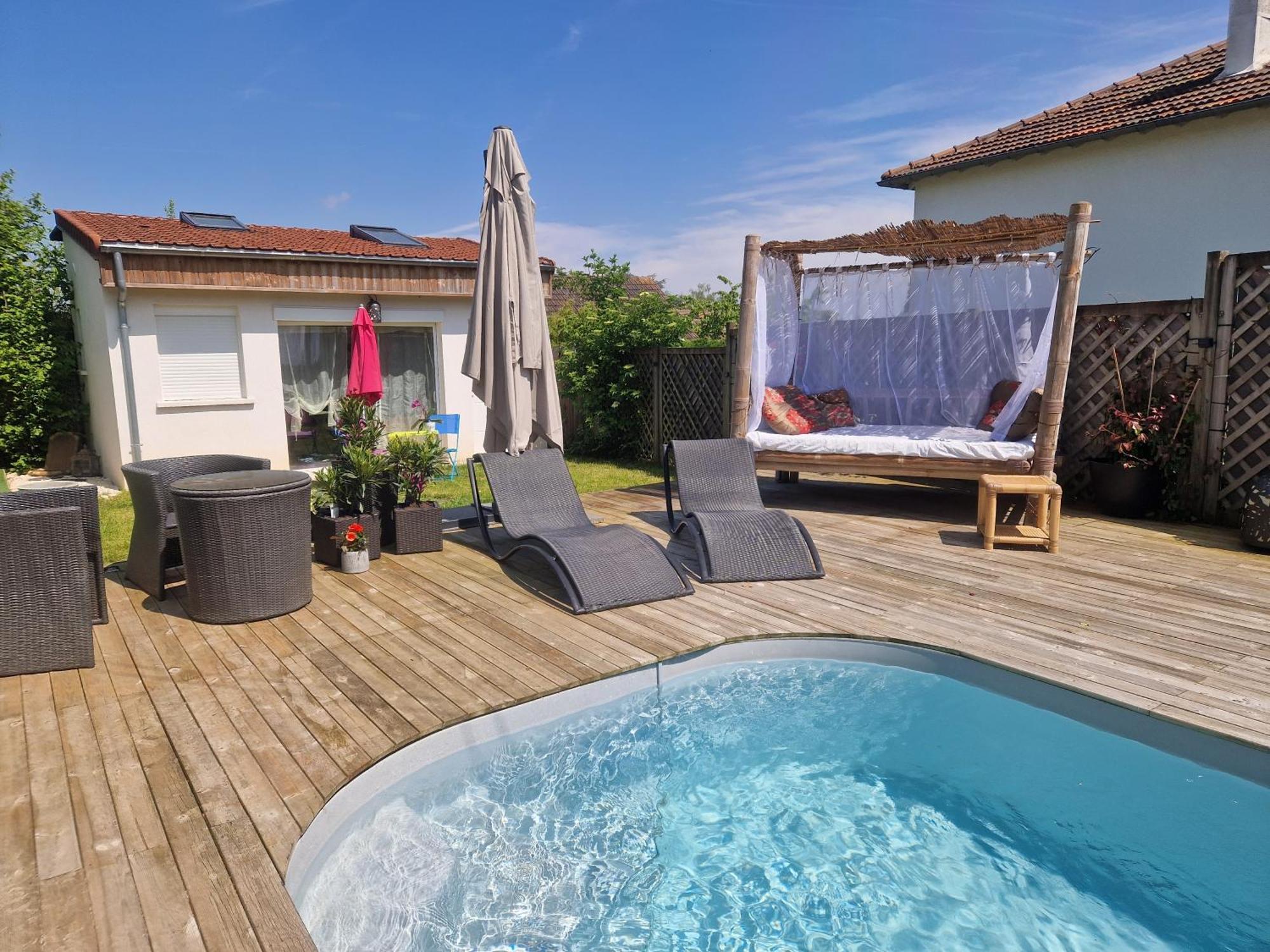 La Serenite Balinaise, Chambre Et Sdb Privee, Jardin , Piscine Et Jacuzzi En Saison, Pres De Chantilly, Parc Asterix Et Cdg Et Paris En 20' Orry-La-Ville Dış mekan fotoğraf